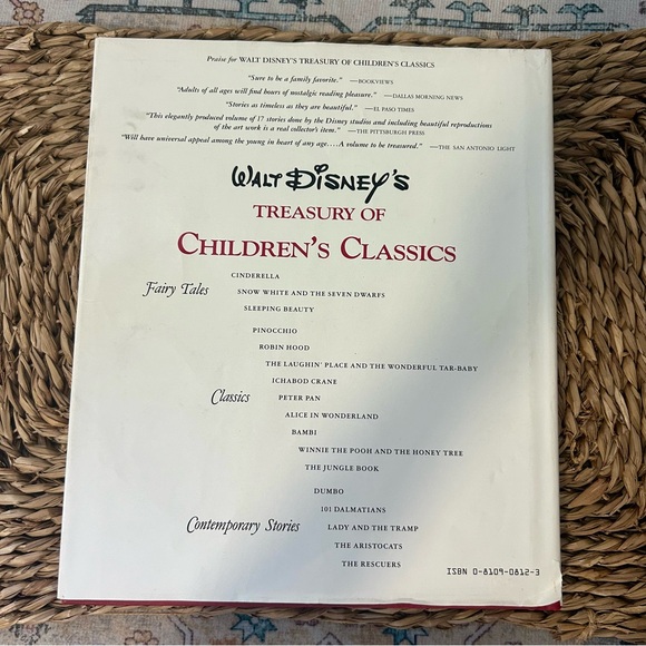 Walt Disney’s Treasury of Children’s Classics Hardcover Book - Picture 5 of 9